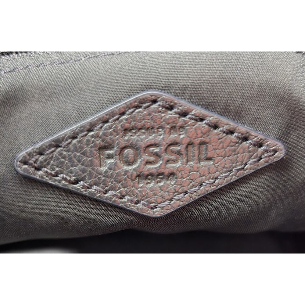 Fossil Beautiful Black Leather Crossbody Bag Purse with Matching Wristlet/Wallet - Picture 16 of 16